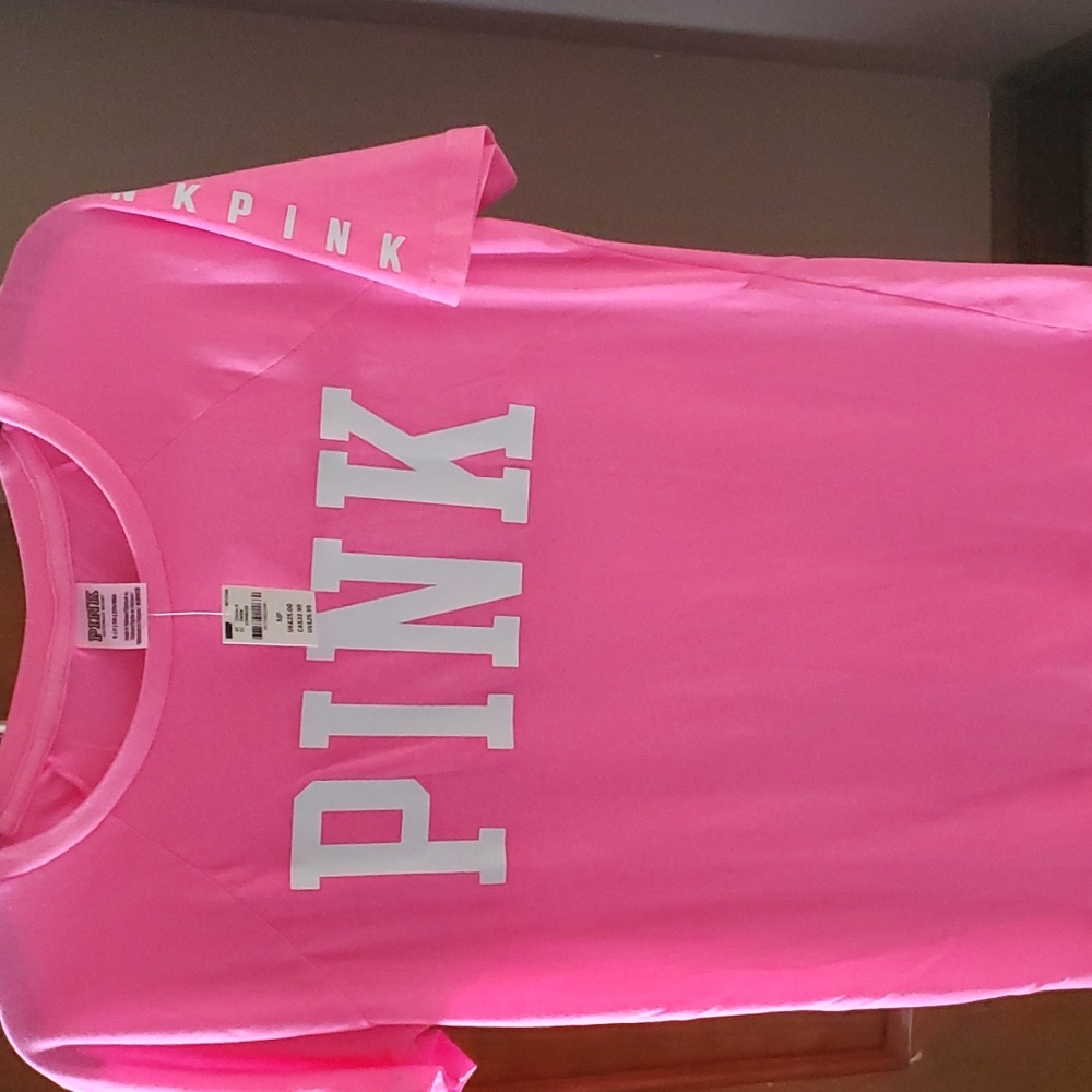 NWT PINK Tee-S